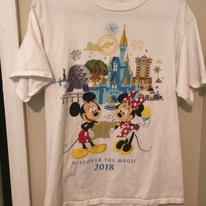 Disneyworld 2018 Large T-Shirt